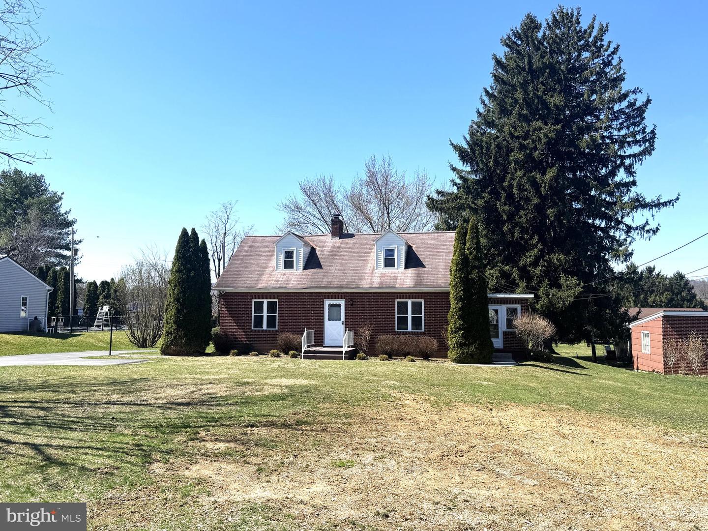 4318 Old Us Highway 322 Property Photo 2