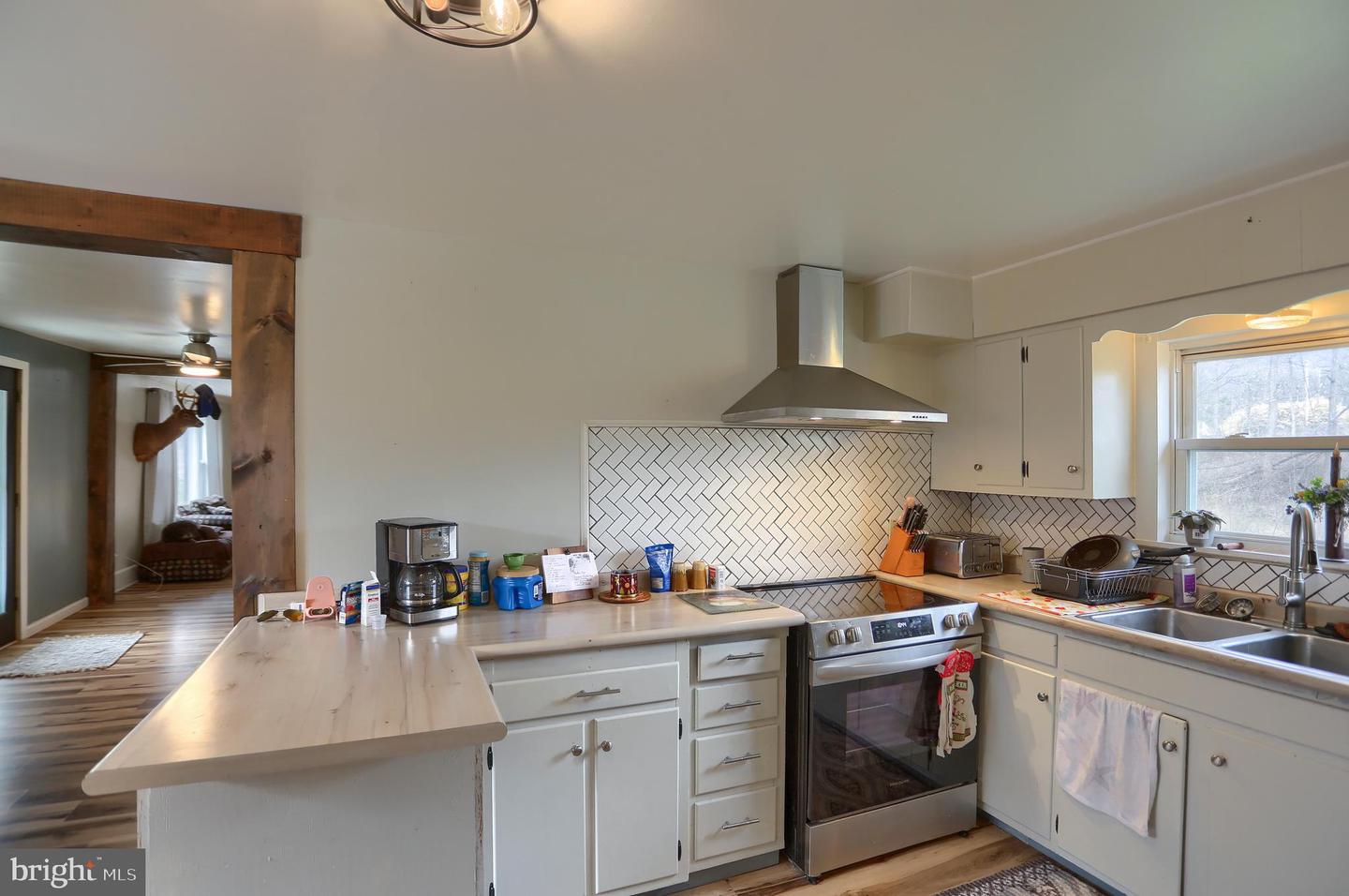 12700 Ferguson Valley Rd Property Photo 11