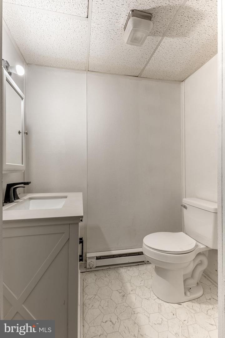 27 - 31 Chestnut St Property Photo 14