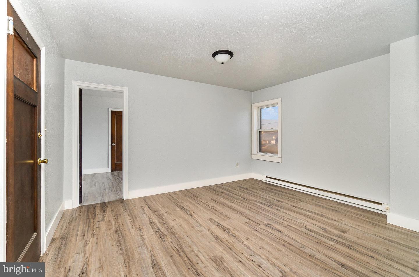 20 S Main St Property Photo 17