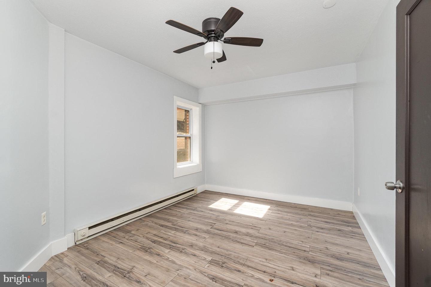20 S Main St Property Photo 34