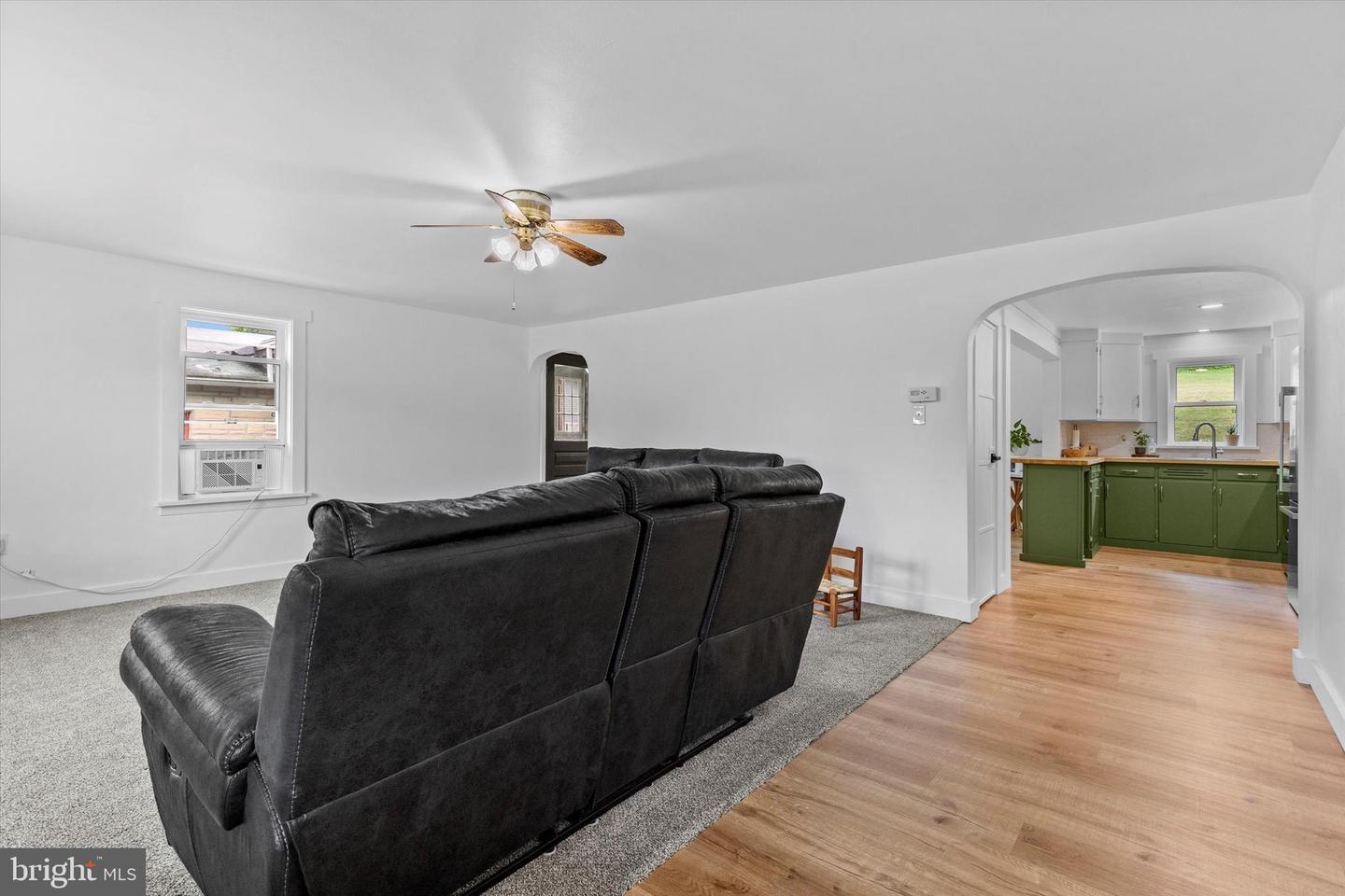 62 Chestnut Ridge Rd Property Photo 5