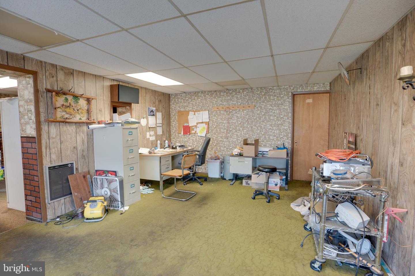 236 N Main St Property Photo 35
