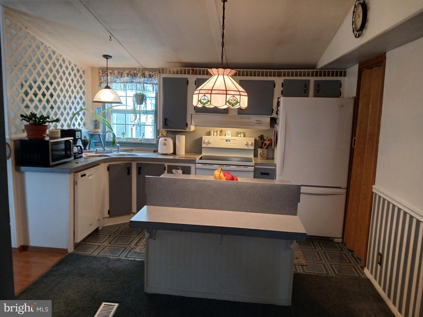 1614 Alfarata Property Photo 12