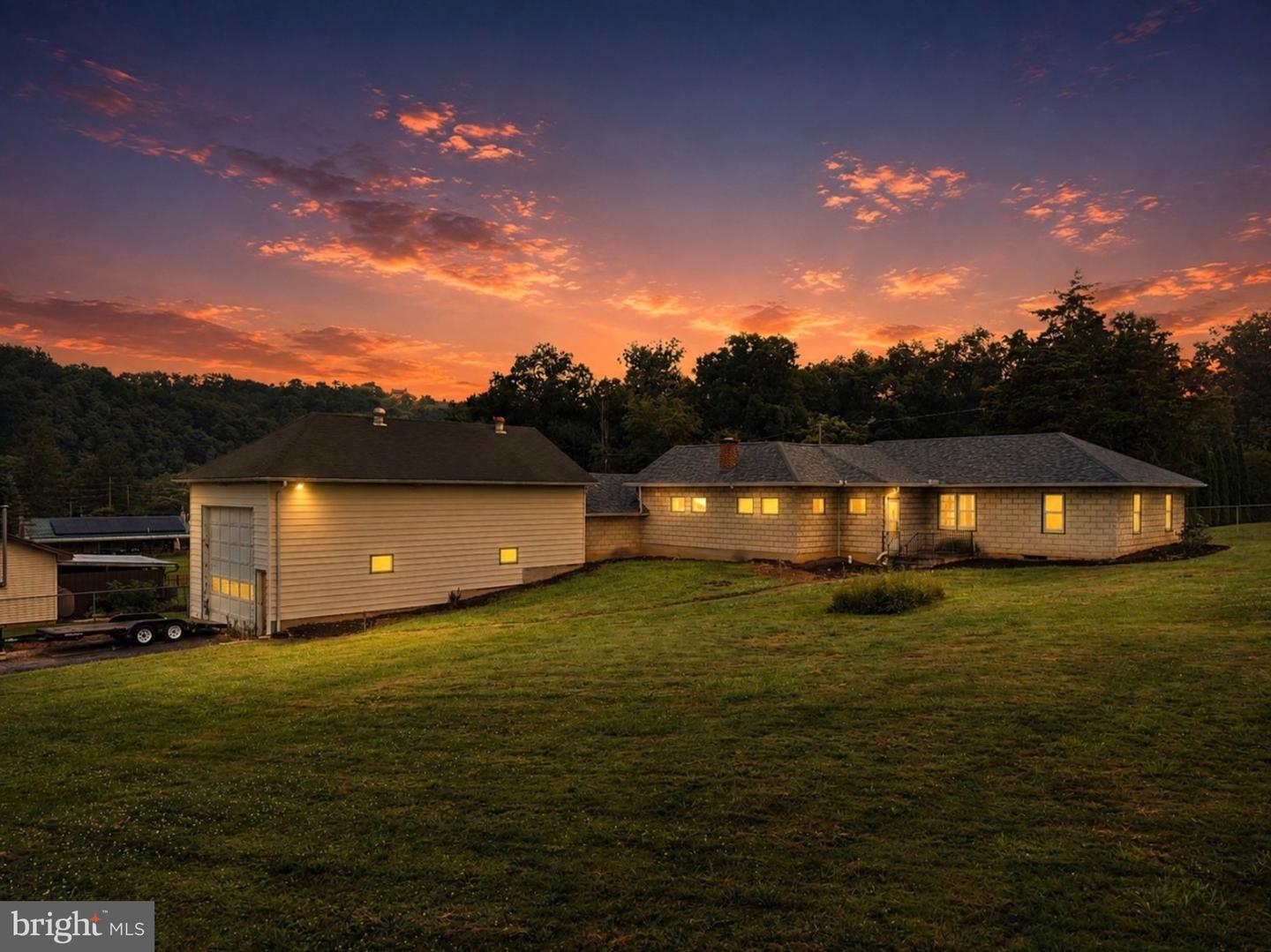 71 Lewland Property Photo 9