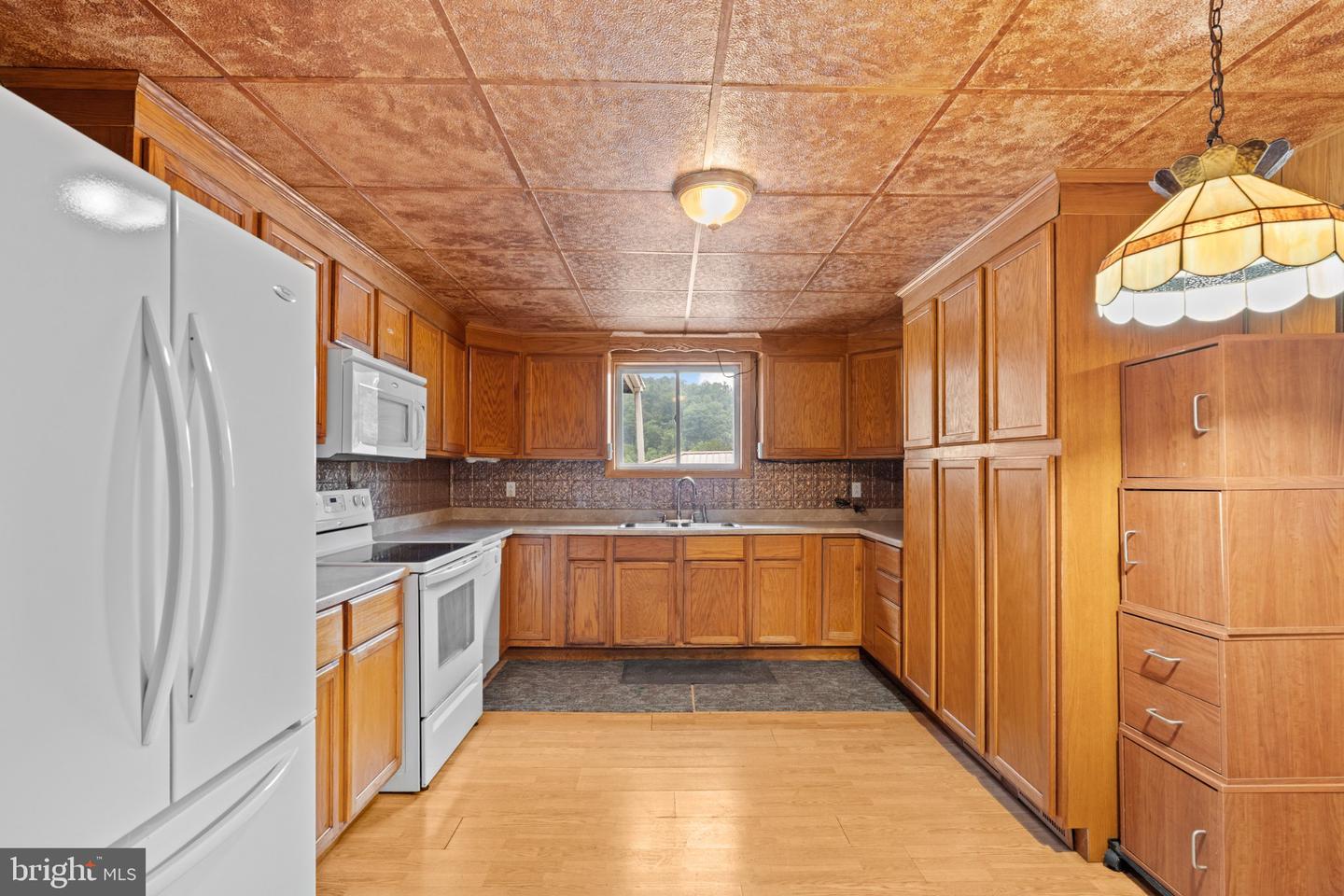 71 Lewland Property Photo 23