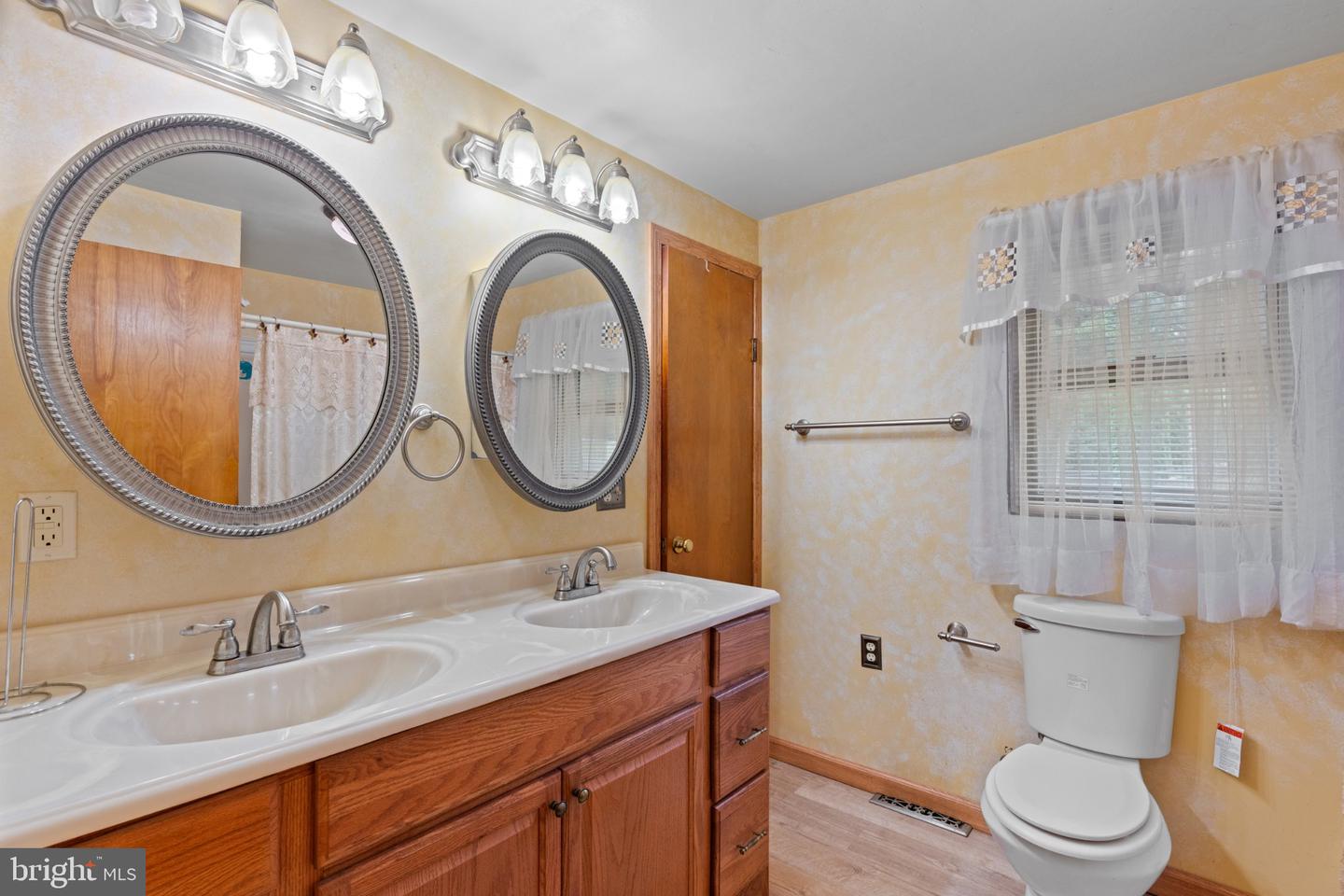71 Lewland Property Photo 34