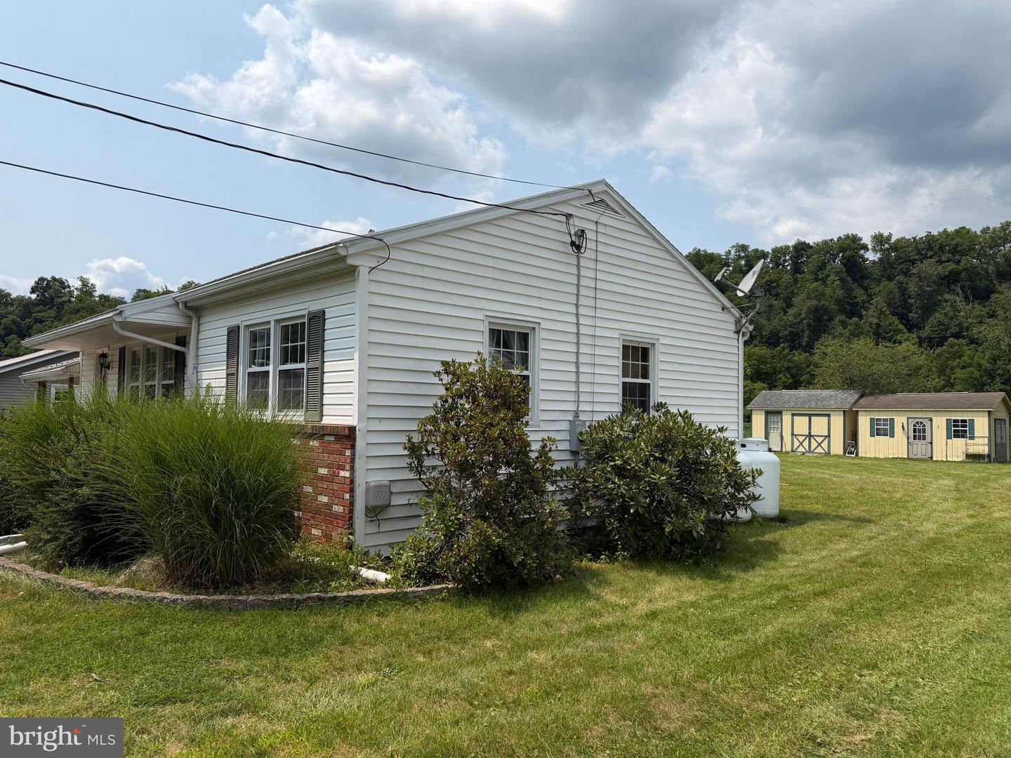 715 Honey Creek Rd Property Photo 13