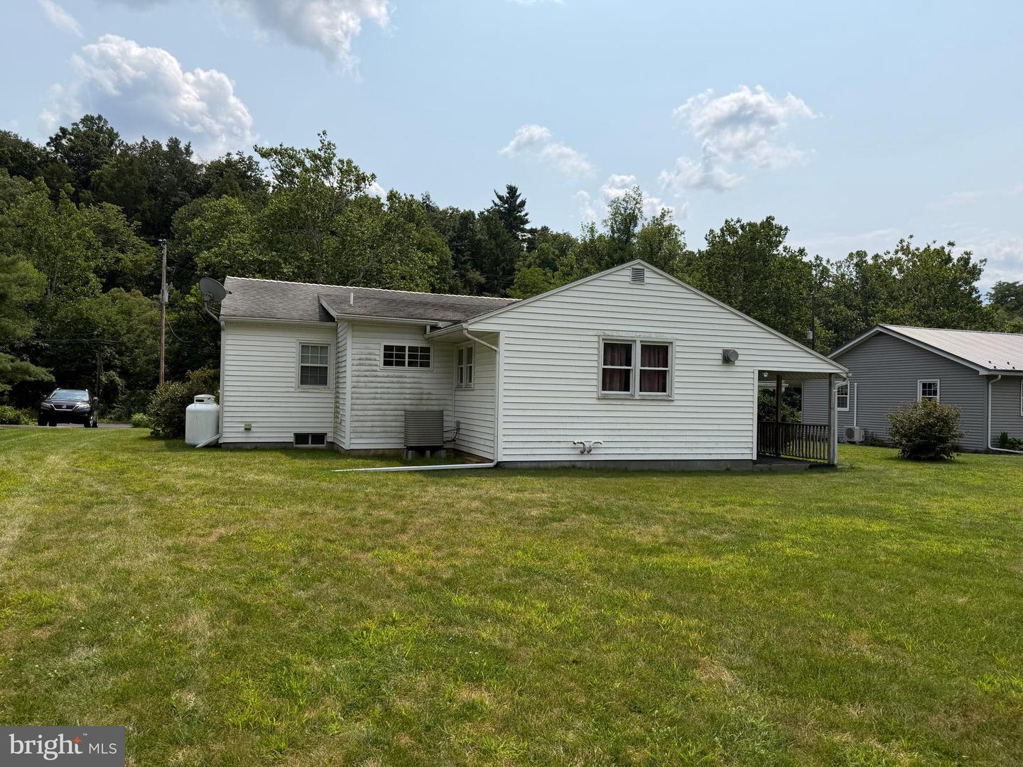 715 Honey Creek Rd Property Photo 16