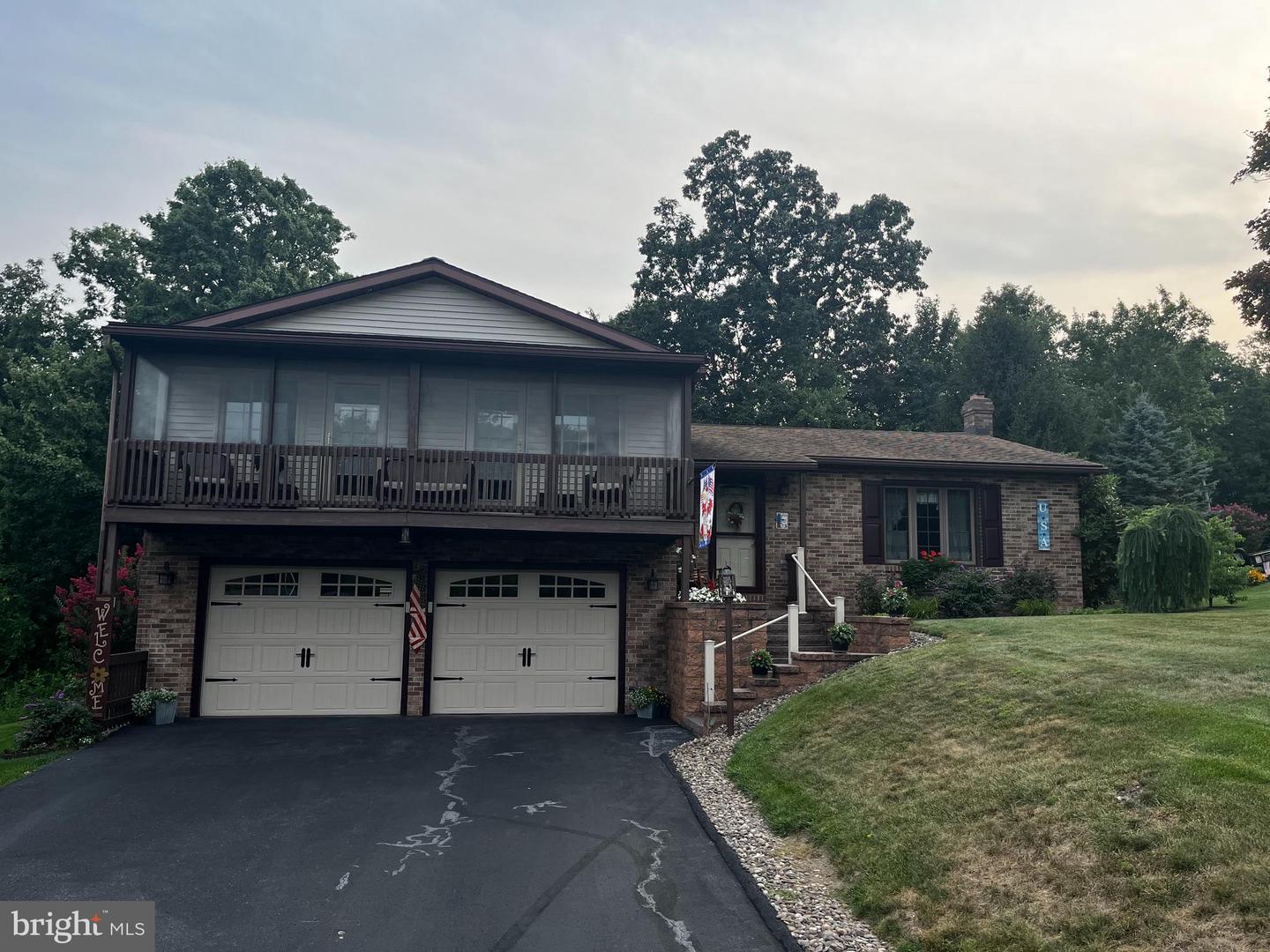 176 Cliffside Drive Property Photo 1