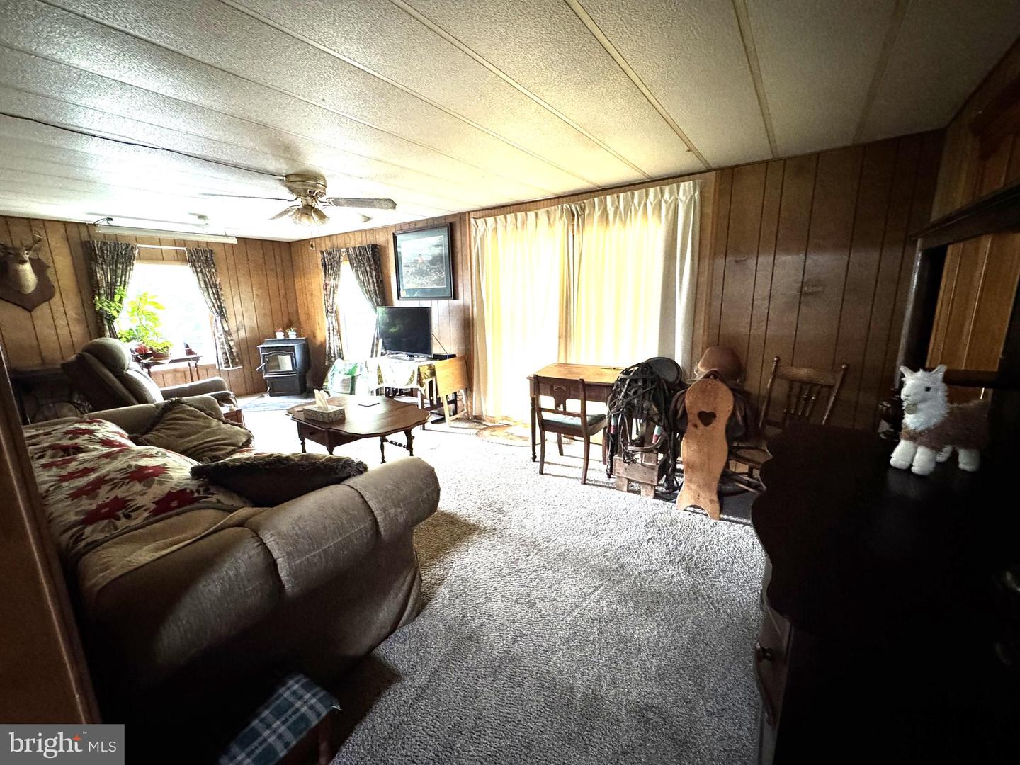 50 Randall Dr Property Photo 7