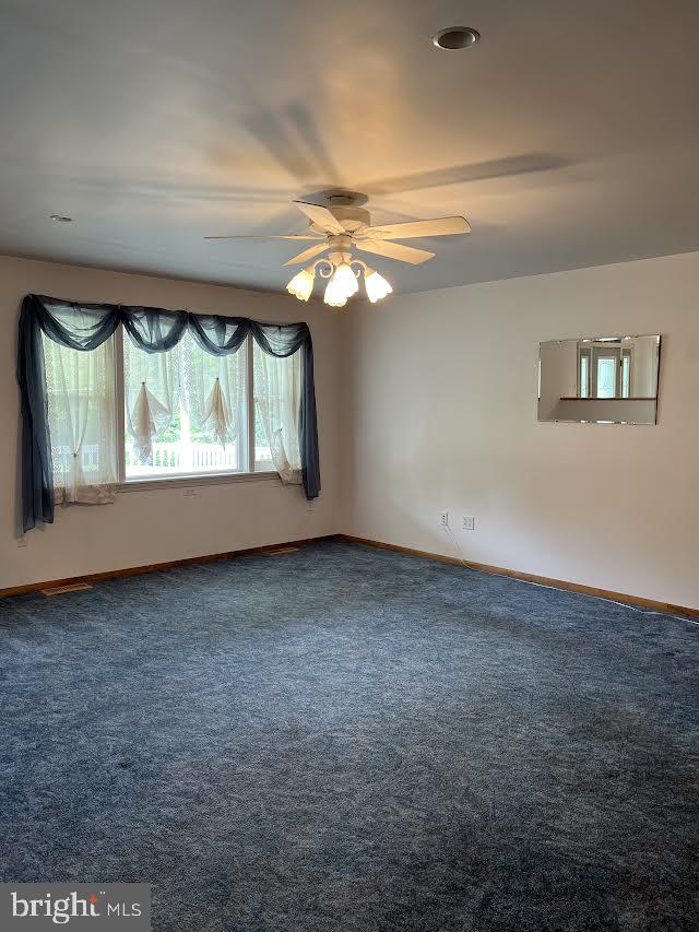 230 Summit Road Property Photo 6