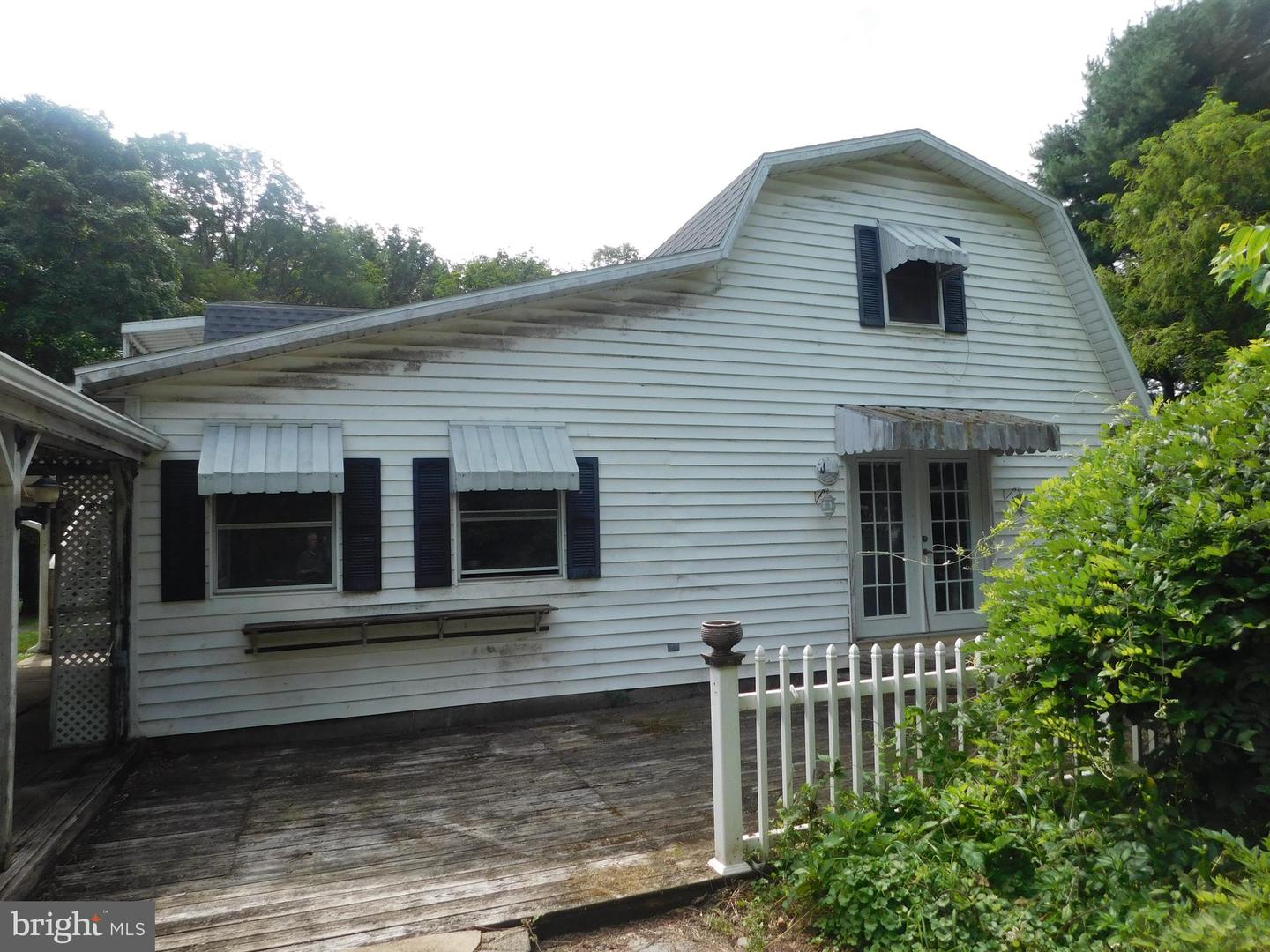 1043 Locke Mills Road Property Photo 3