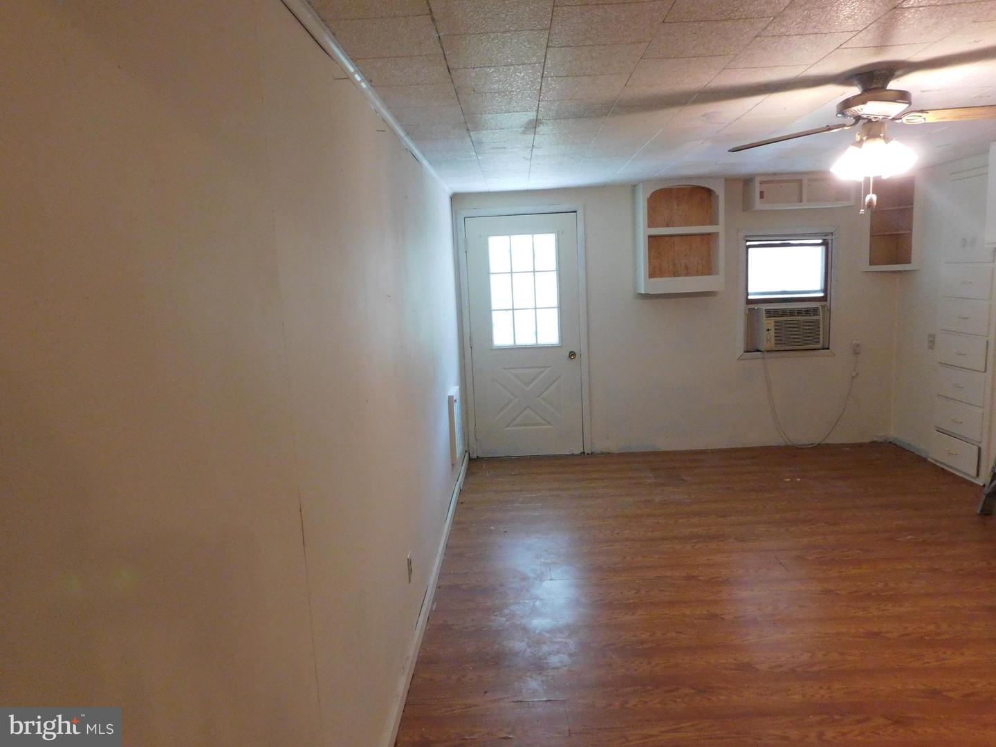 1043 Locke Mills Road Property Photo 14