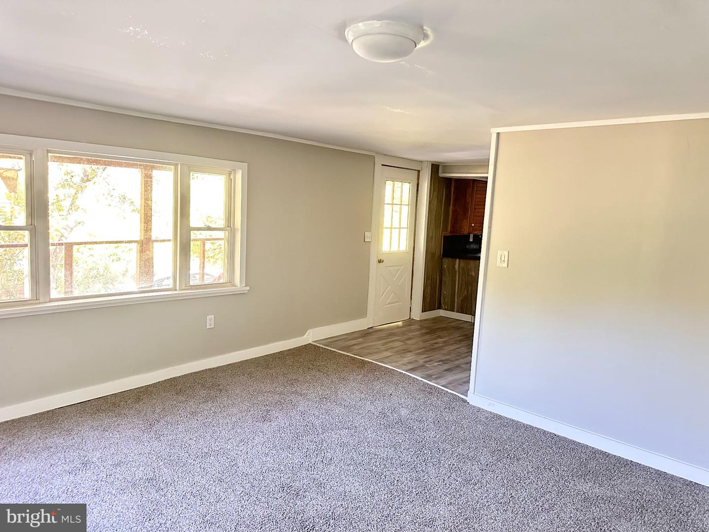 152 Hawsbrick St Property Photo 8