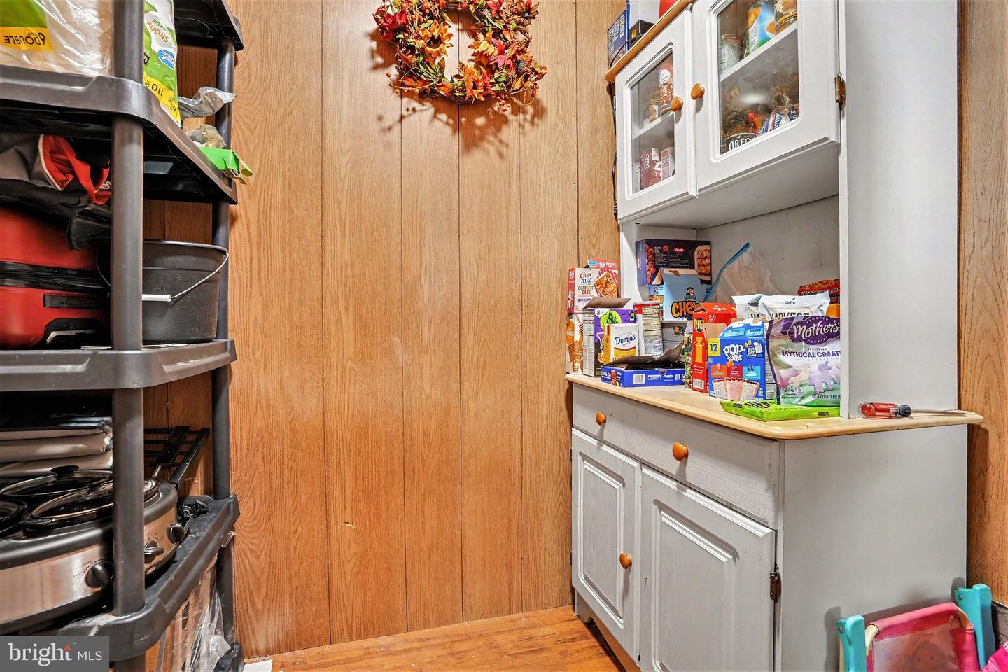 33 Jewel St Property Photo 22