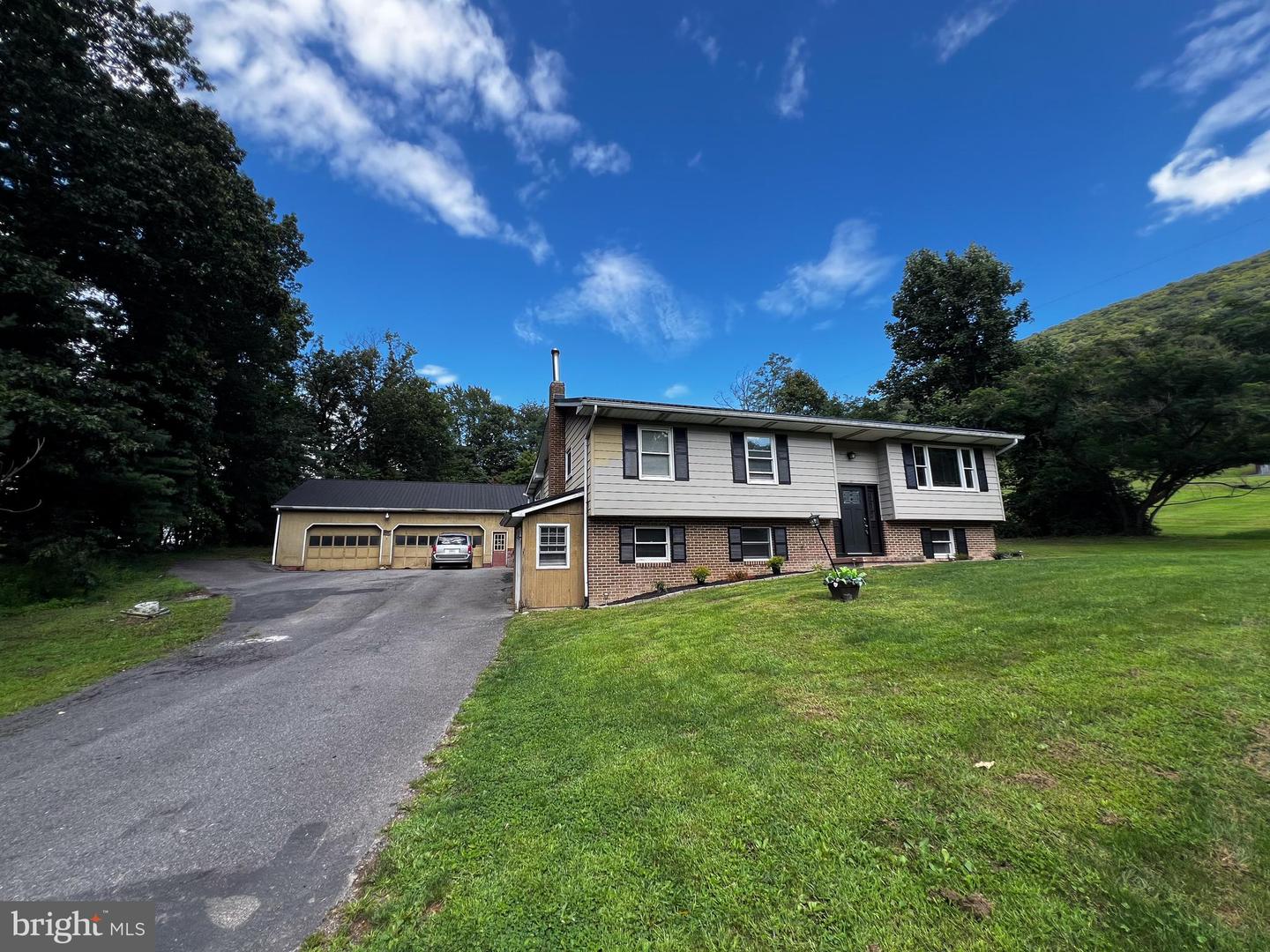 173 Bossinger Rd Property Photo 1