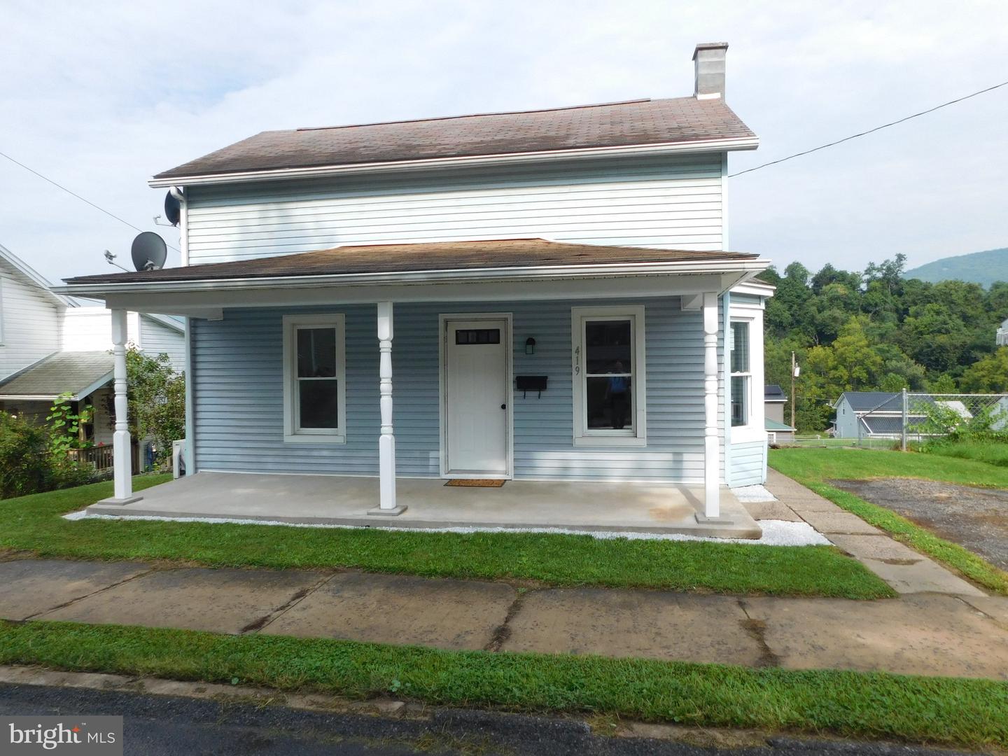 419 E Freedom Ave E Property Photo 1
