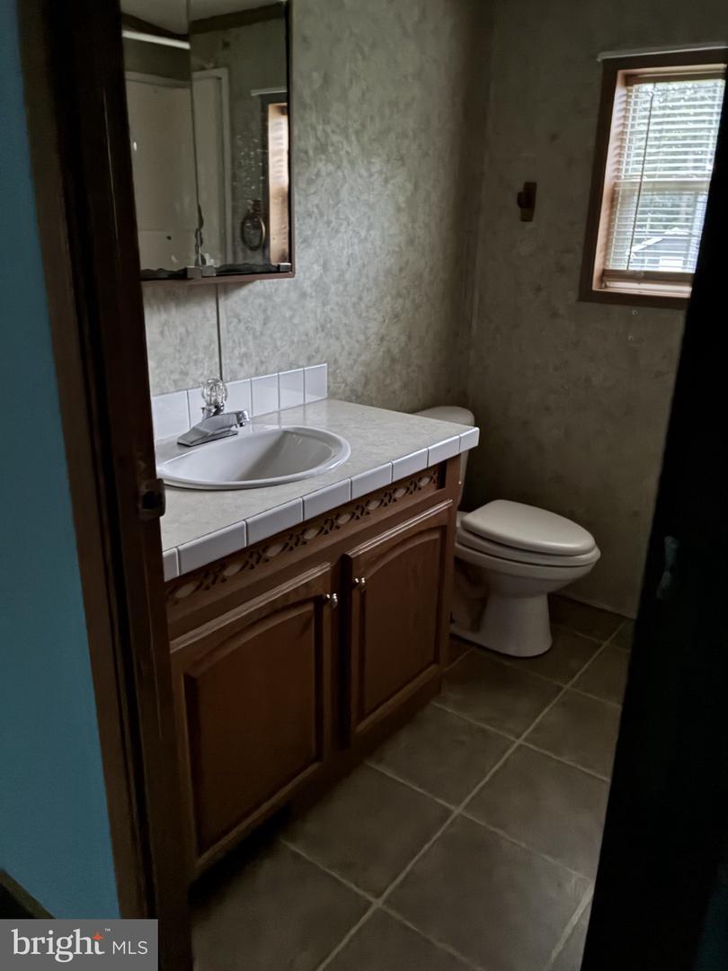 18 Maple Ave Property Photo 15