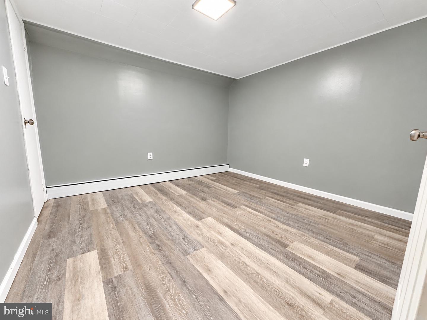 36 Poplar St Property Photo 27
