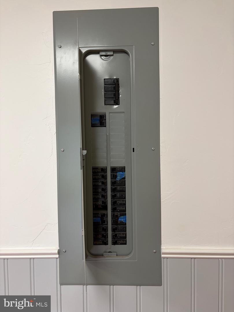 200 Holman Street Property Photo 18