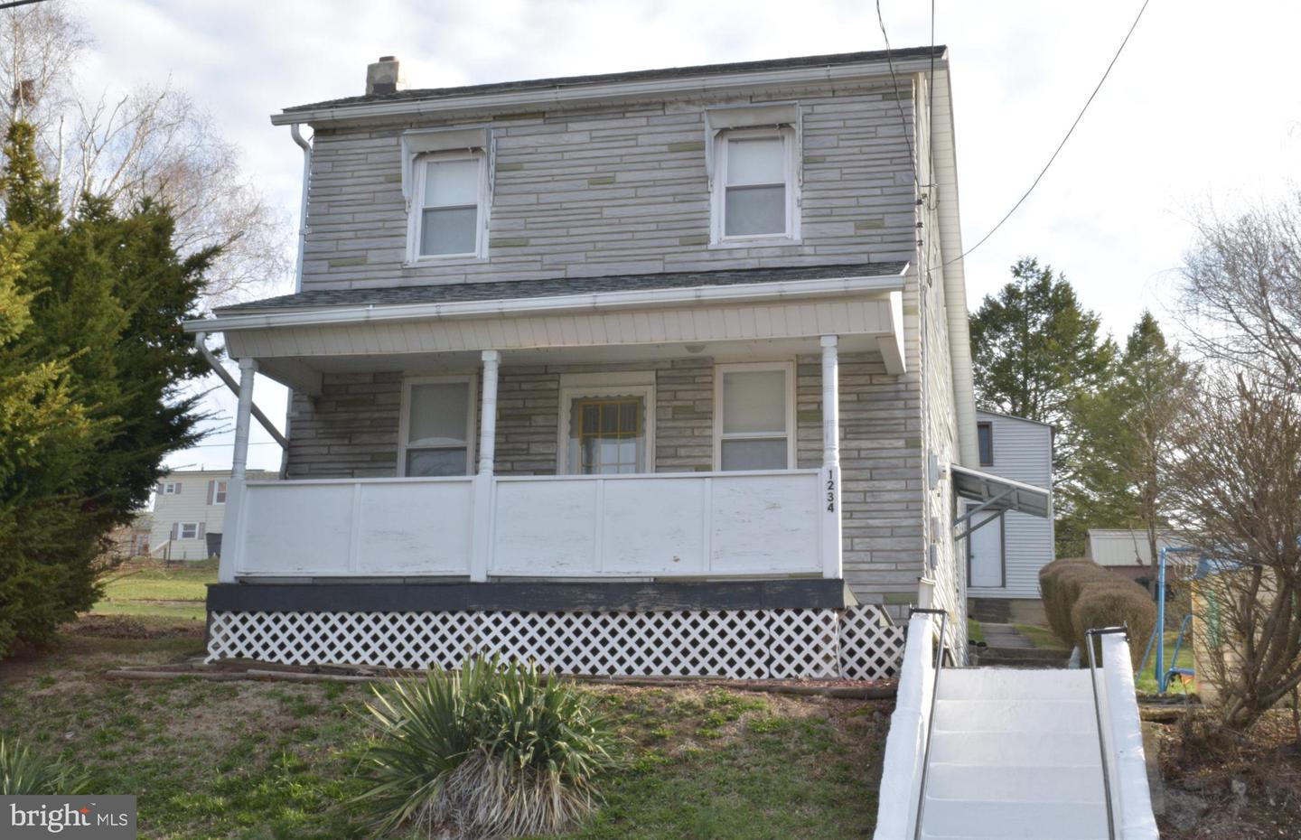 1234 Upper Mulberry St Property Photo