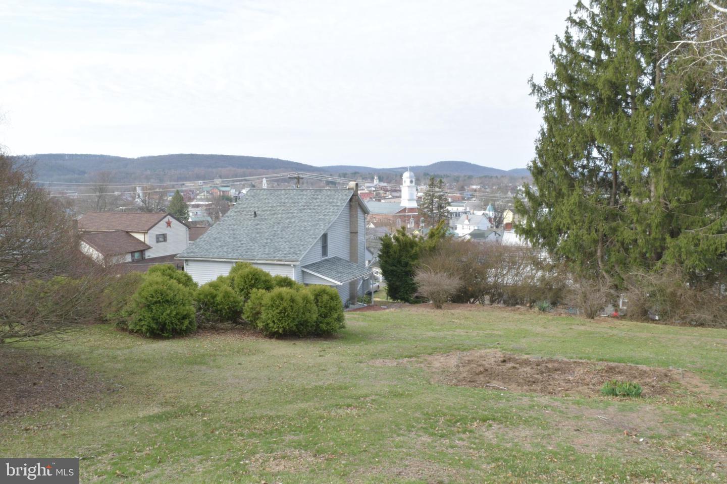 1234 Upper Mulberry St Property Photo 16