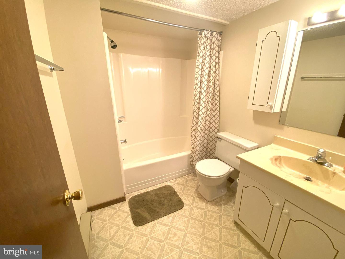 182 Upper Village Way Property Photo 16