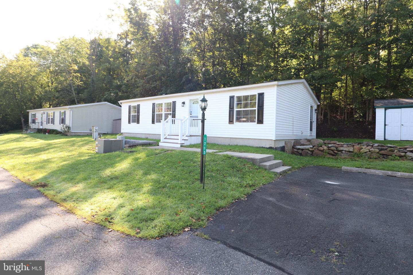 1215 Blue Mountain Cir Property Photo 1