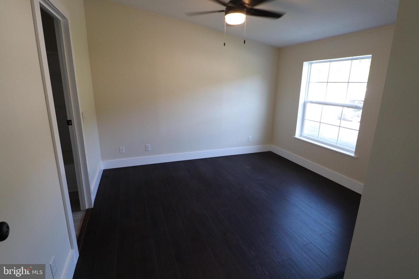 1215 Blue Mountain Cir Property Photo 8