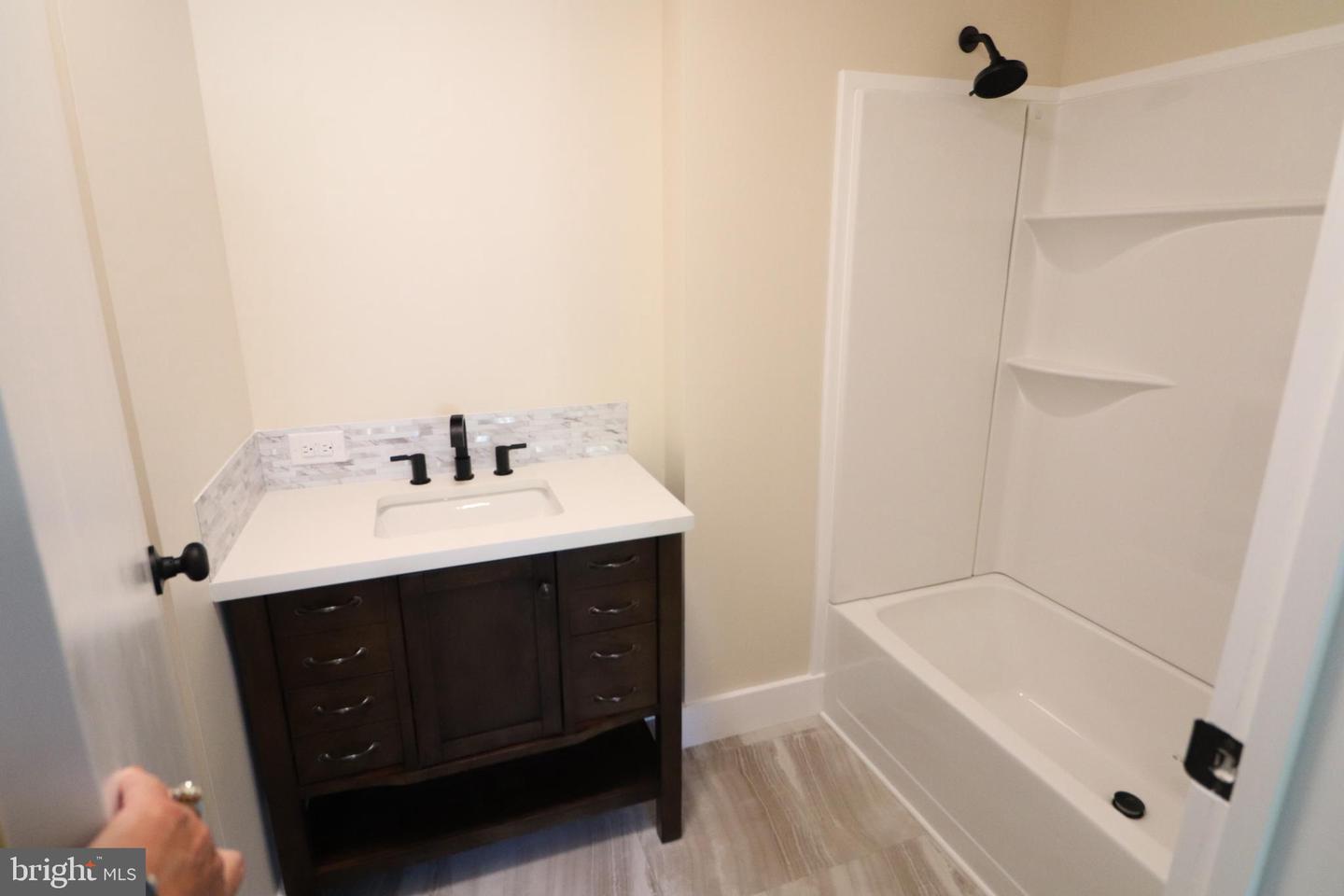 1215 Blue Mountain Cir Property Photo 10