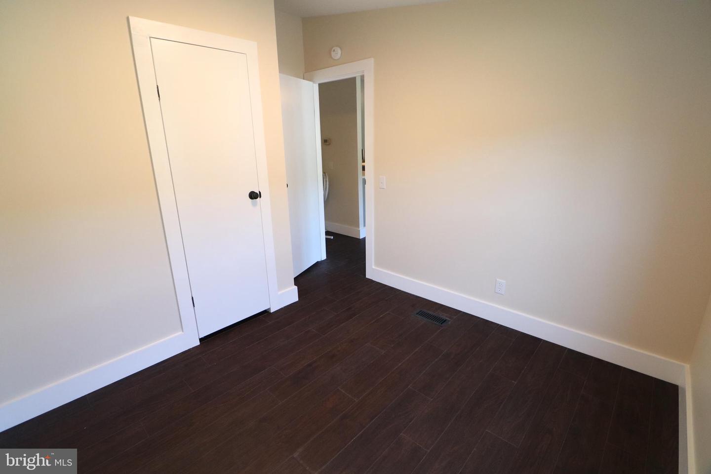 1215 Blue Mountain Cir Property Photo 11