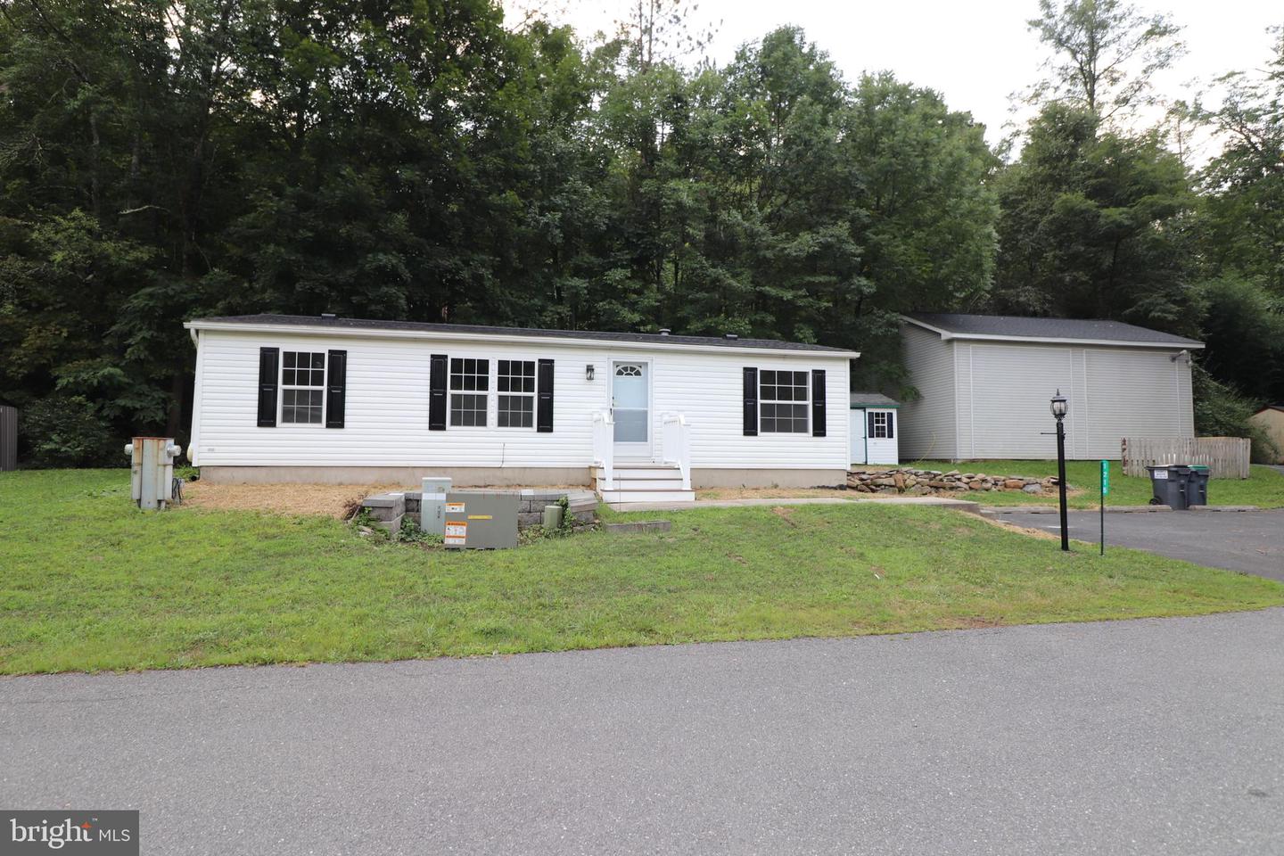 1215 Blue Mountain Cir Property Photo 13