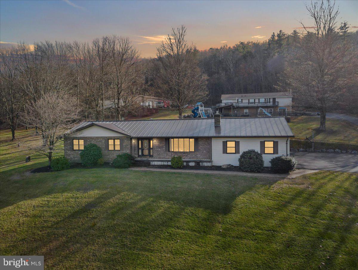 219 Stone Row Dr Property Photo