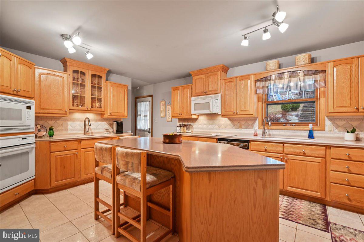 219 Stone Row Dr Property Photo 12