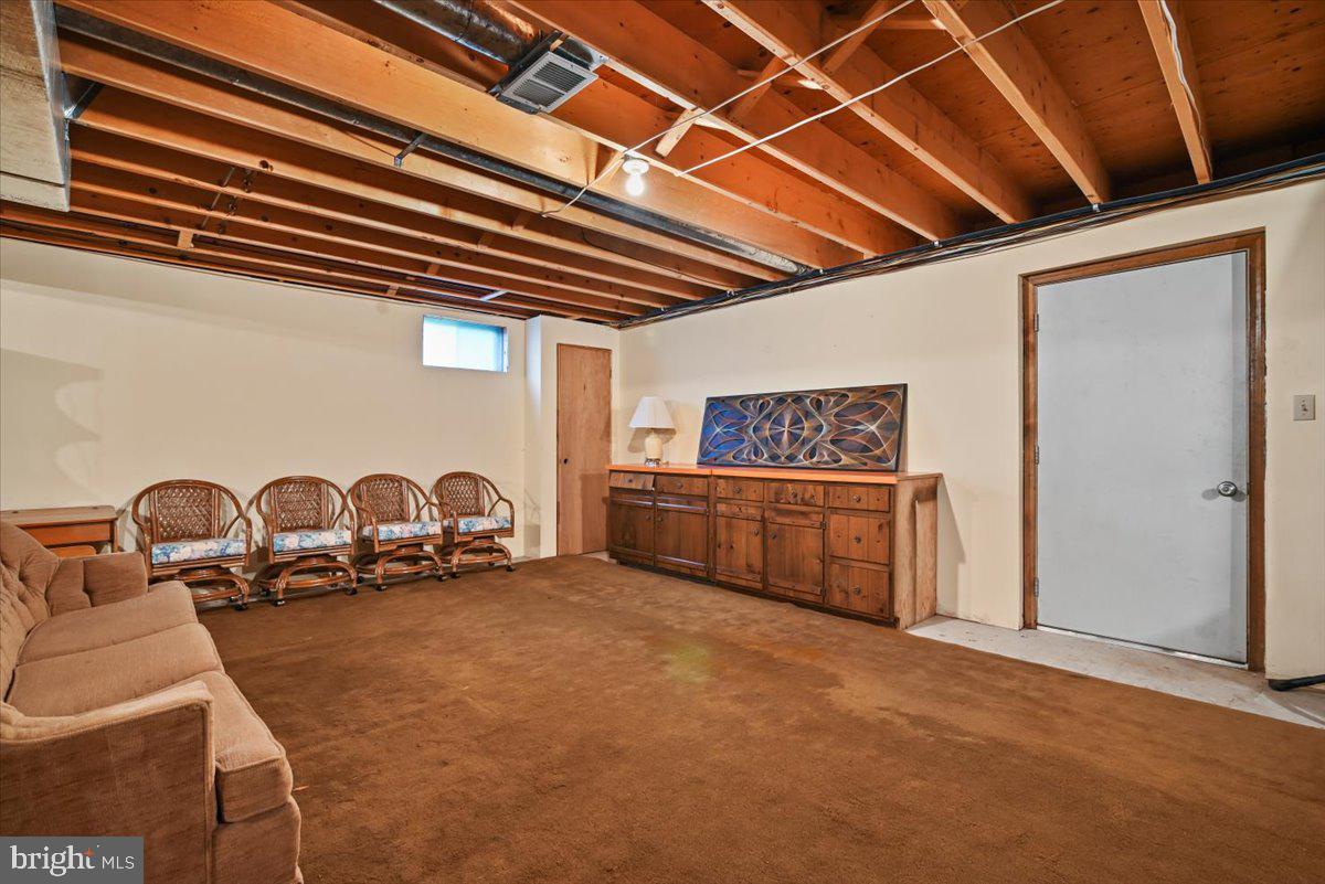 219 Stone Row Dr Property Photo 33