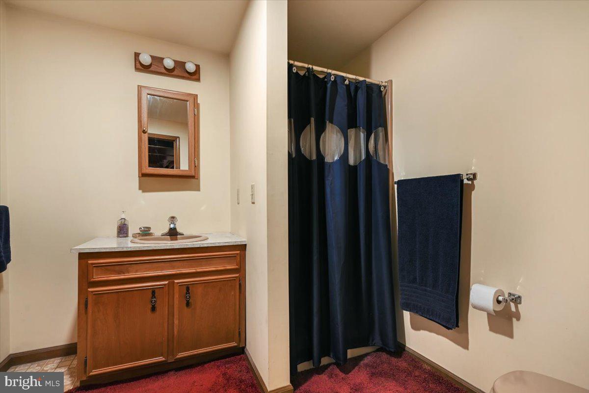 219 Stone Row Dr Property Photo 38