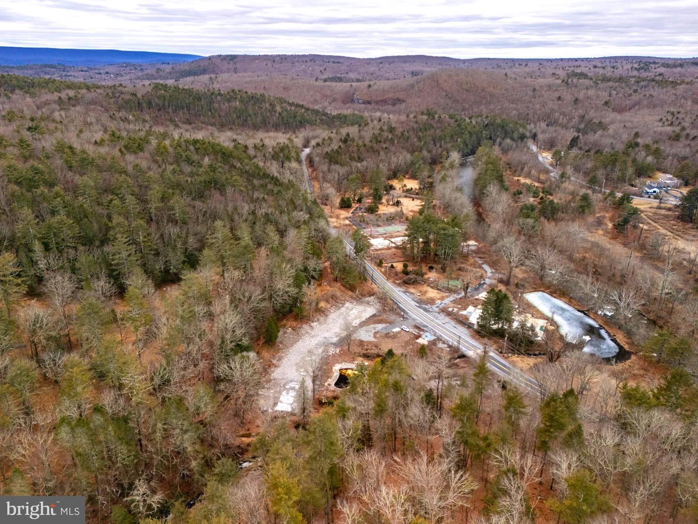 2480 Paradise Trail Property Photo 15