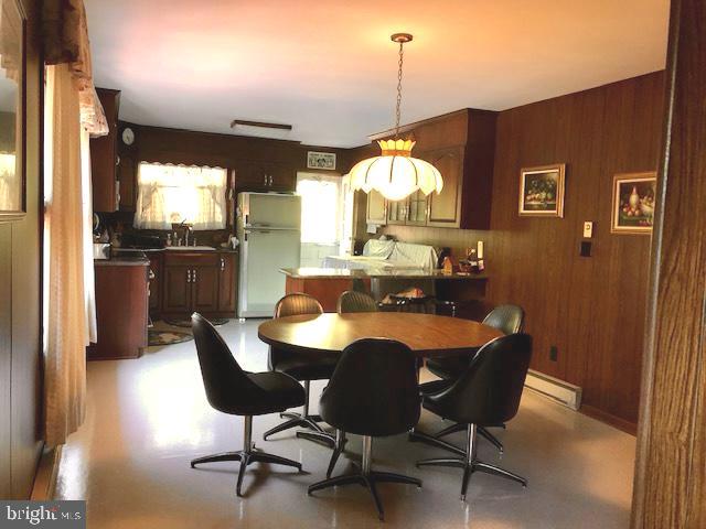 68 Lakeview Dr Property Photo 6