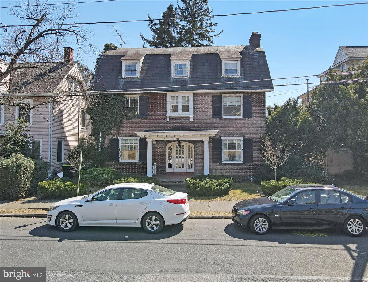607 Thomas St Property Photo