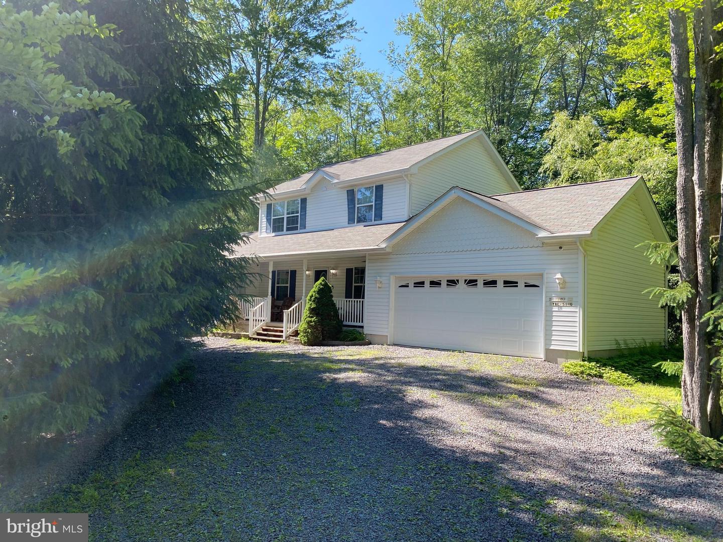 221 Wyalusing Dr Property Photo 1