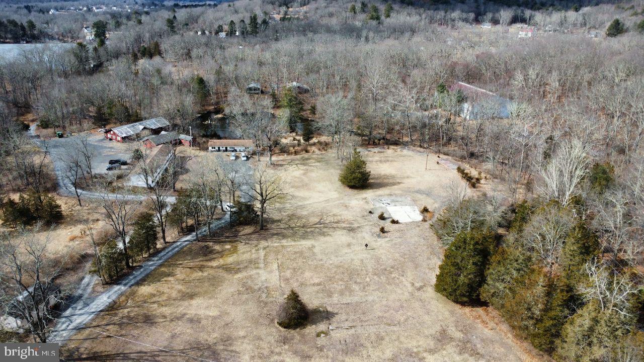 174 Sports Camp Rd Property Photo 6