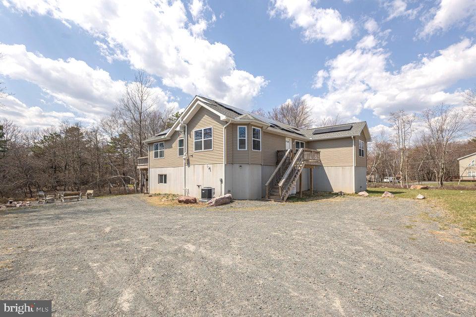 168 Laurel Ln Property Photo