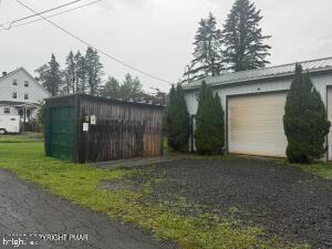 1103 Mill St Property Photo 22