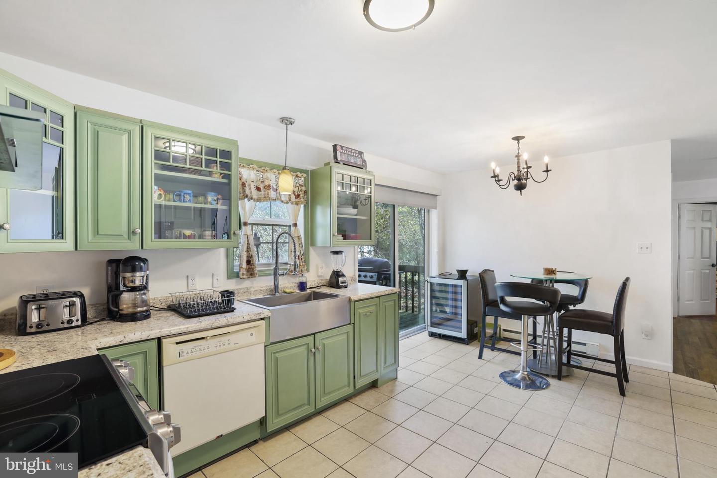 9839 Deerwood Dr Property Photo 10