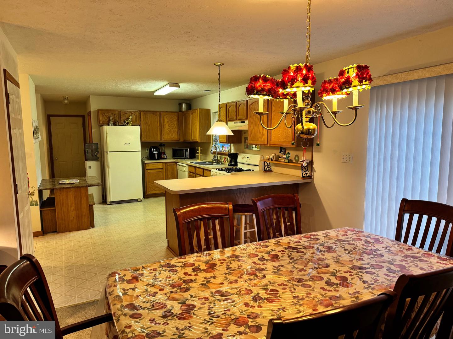 1145 Chickadee Dr Property Photo 9