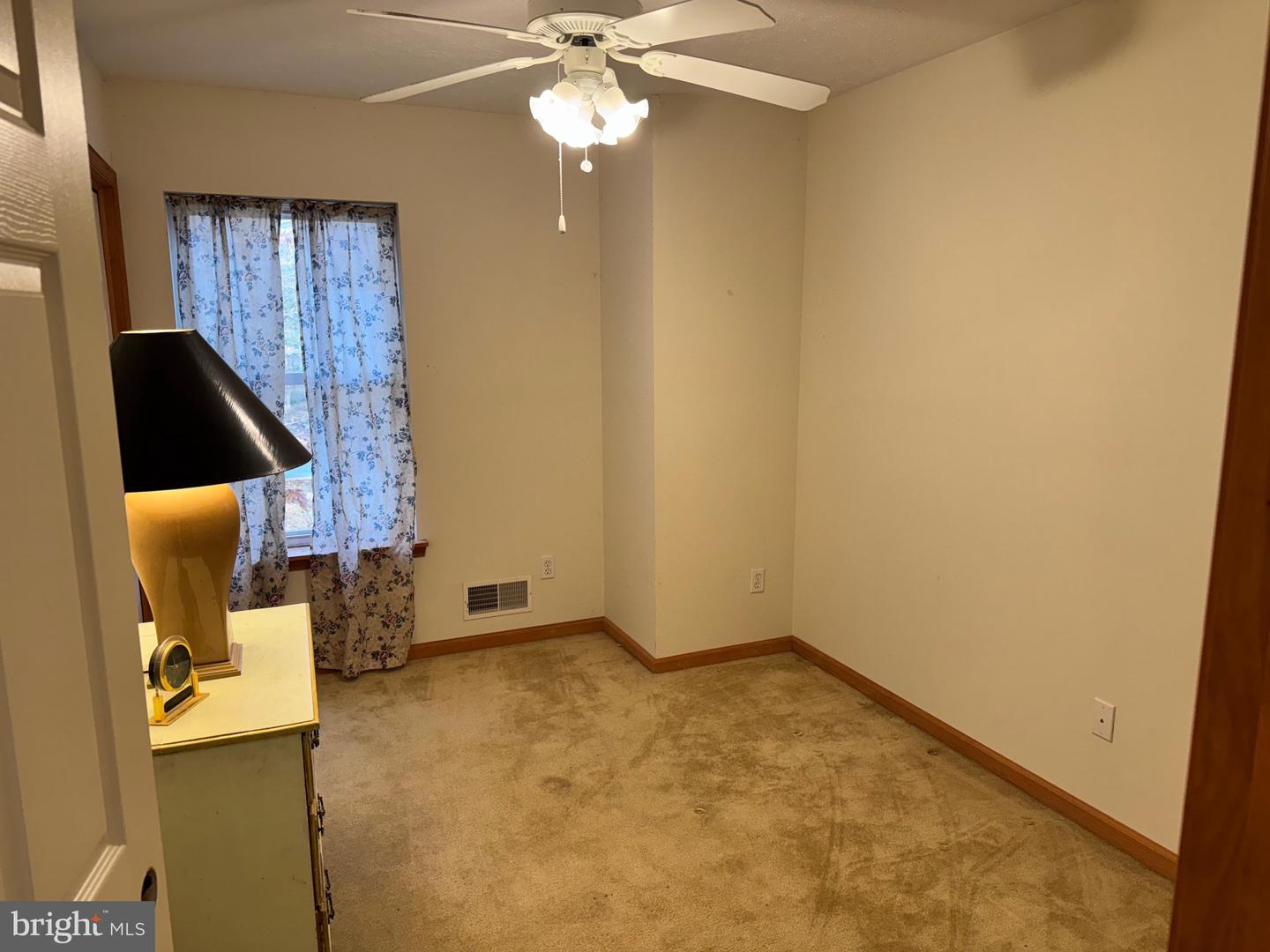1145 Chickadee Dr Property Photo 24