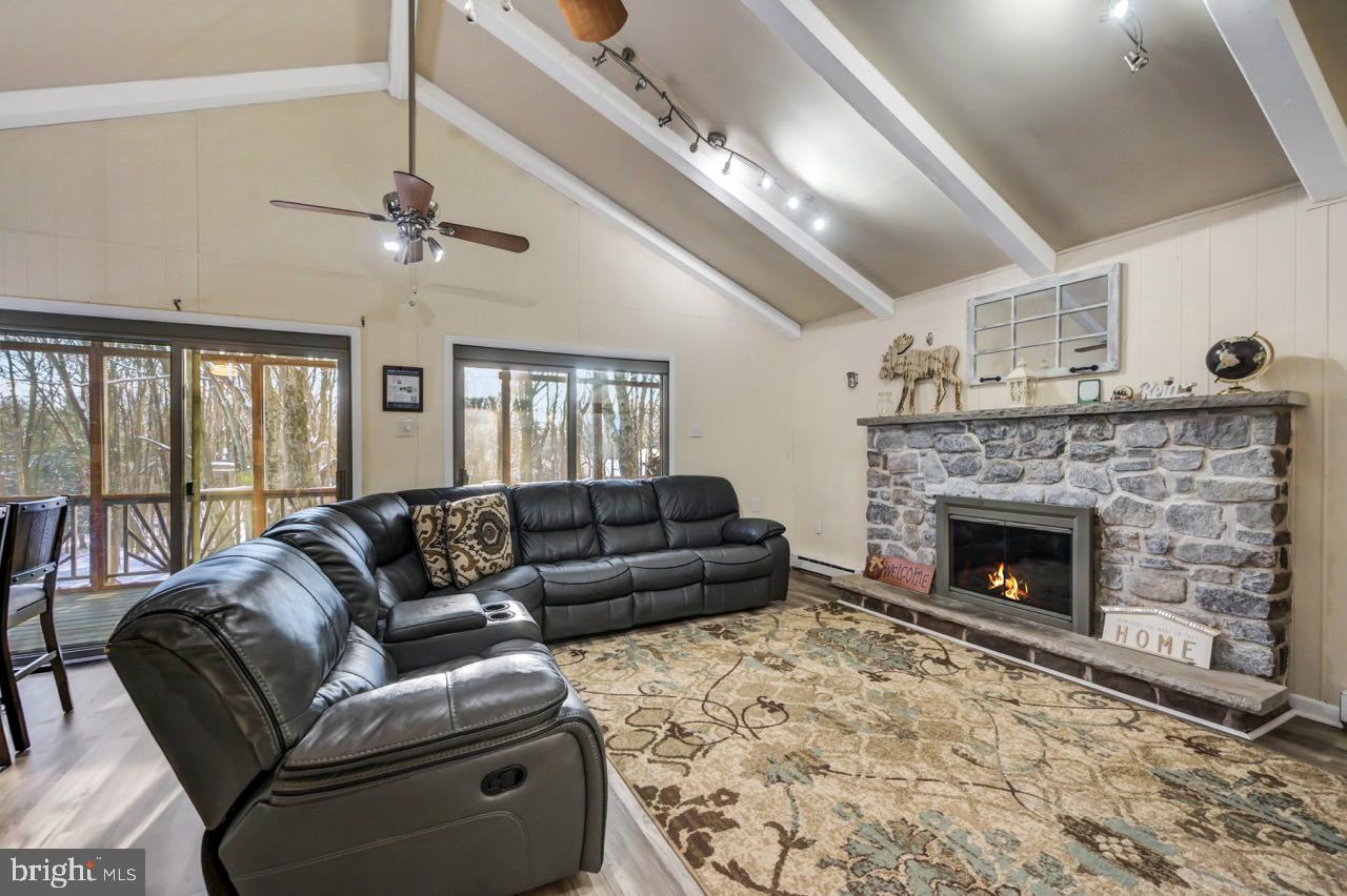 124 Fern Ridge Rd Property Photo 12