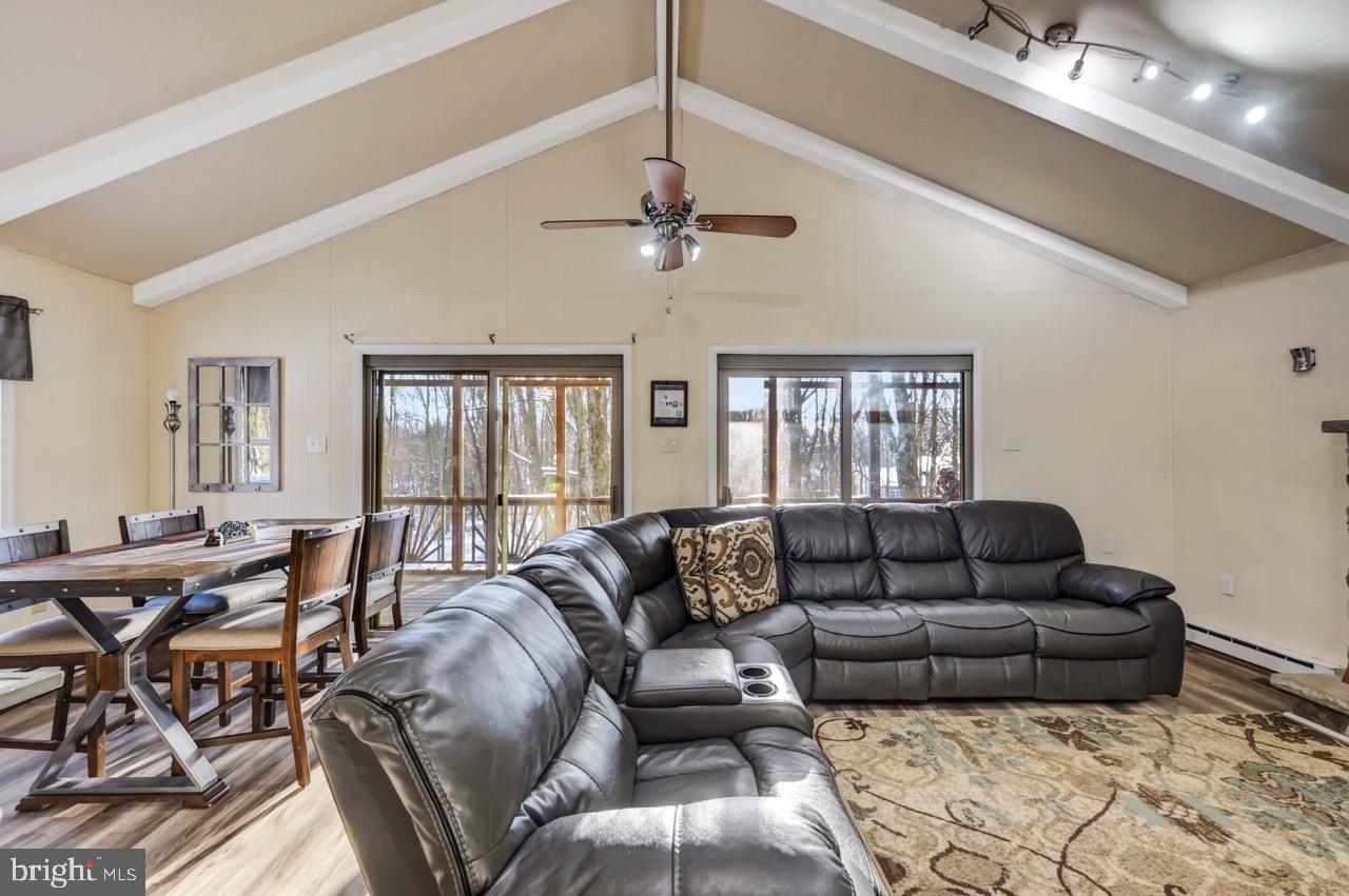 124 Fern Ridge Rd Property Photo 13