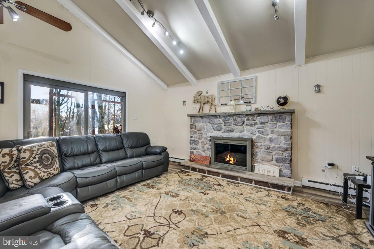 124 Fern Ridge Rd Property Photo 25